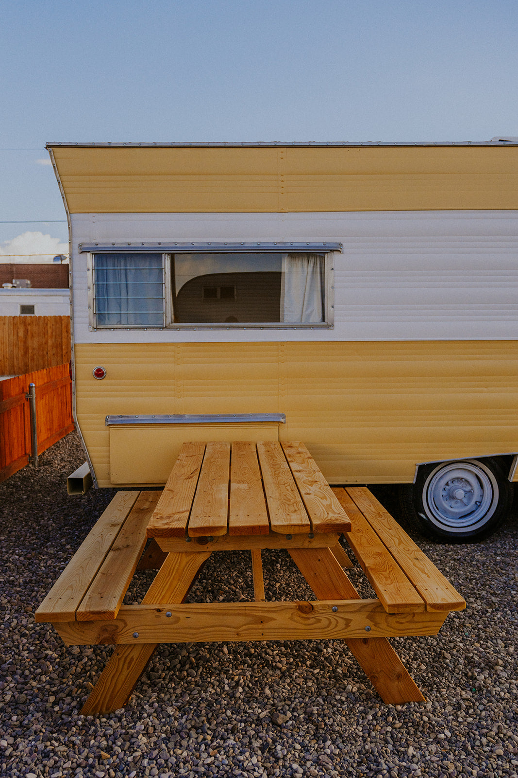 Daisy – 1961 Ideal Trailer