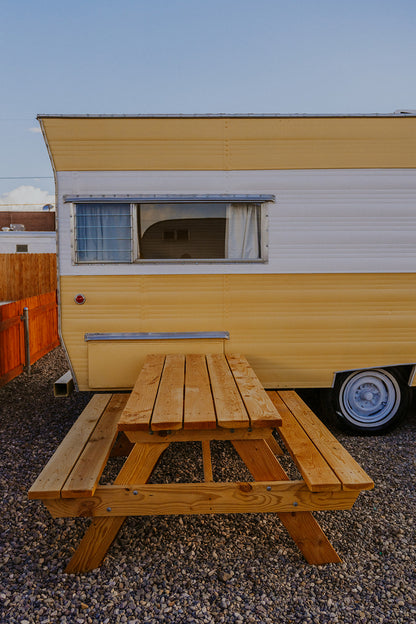 Daisy – 1961 Ideal Trailer